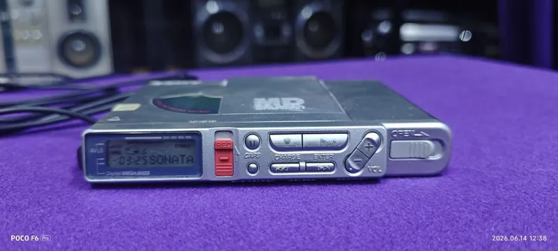Sony MZ-R37 в хорошем состоянии — фото 7