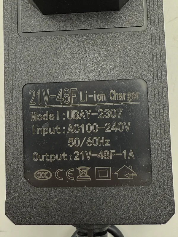 Зарядное устройство (Li-Ion) akkumulyatorlarni 7