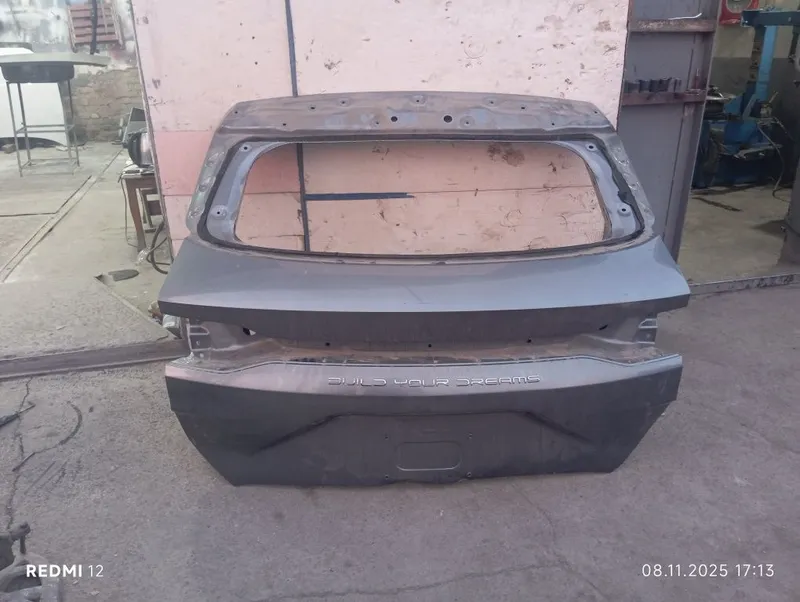 Byd zapchast sotiladi