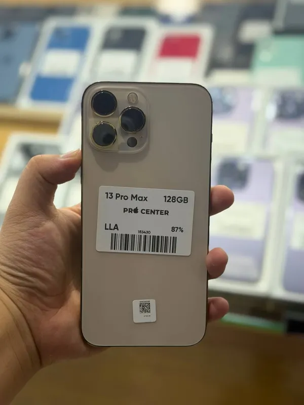 iPhone 13 Pro Max iPhone 13 Pro Max