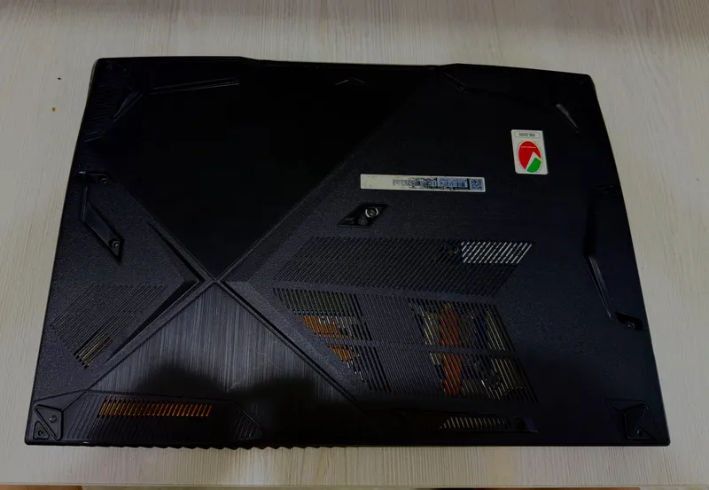 Ноутбук MSI THIN 15 B13UCX-3251XUZ 3