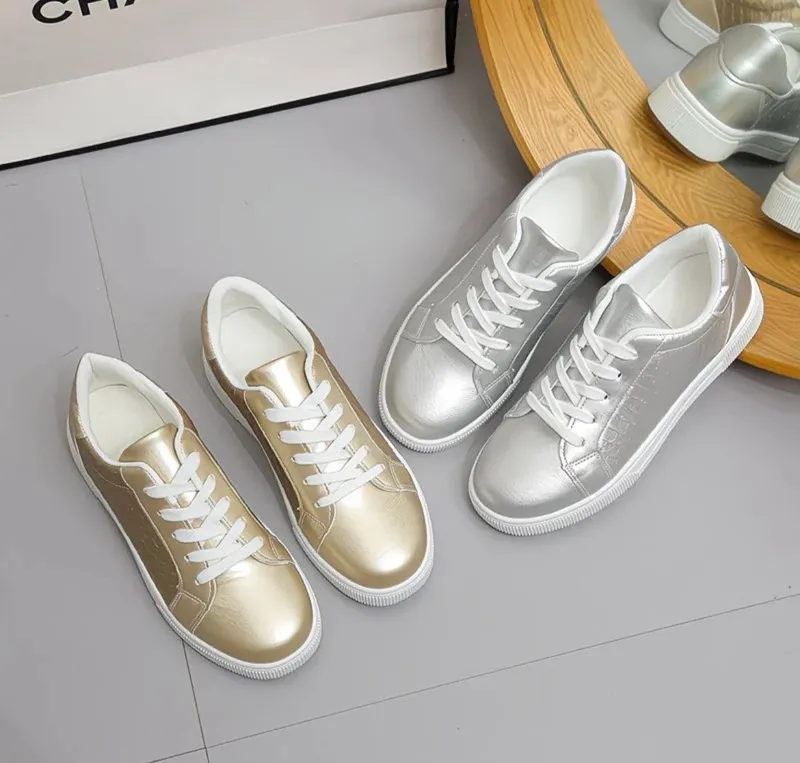 Новинка кроссовки