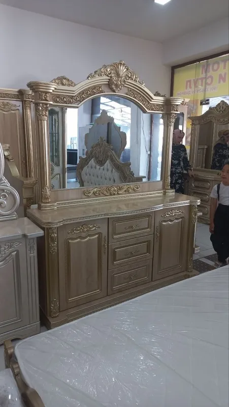 Stenka Troyka Mebel Spalniy Garnitur — фото 6