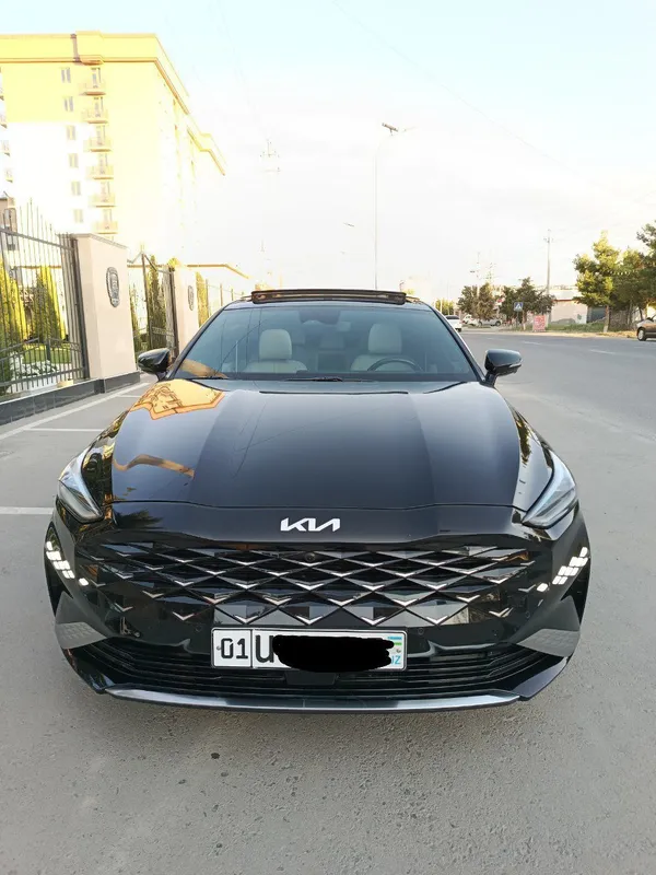 Kia K-8 2023! Signature Full! 3.5 Atmosferni Mator. Panarama Tom 1