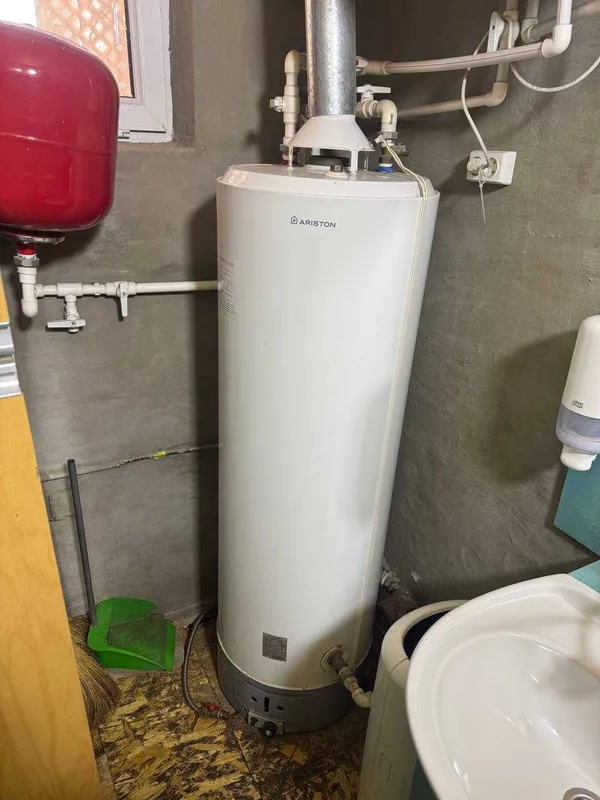 Ariston газовый водонагреватель 1 Ariston газовый водонагреватель 1
