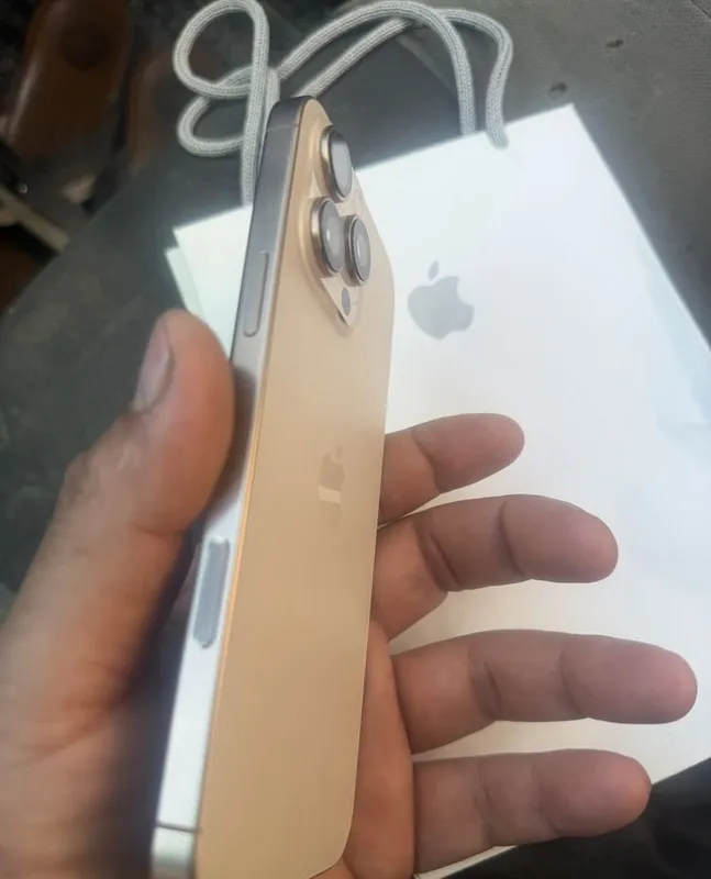 IPhone 16 Pro Max 3 IPhone 16 Pro Max 3