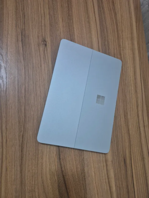 Microsoft Surface Studio 2 Microsoft Surface Studio 2