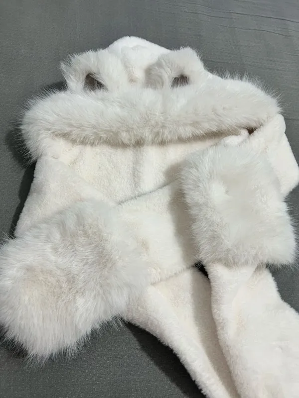 Продам шапку 2 в 1 с ушками 2 Продам шапку 2 в 1 с ушками 2