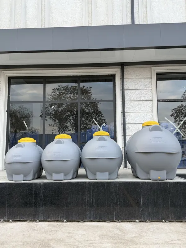 Пищевые ёмкость для воды пластиковые баки 500л 1000л 2000л yomkost bak — фото 2