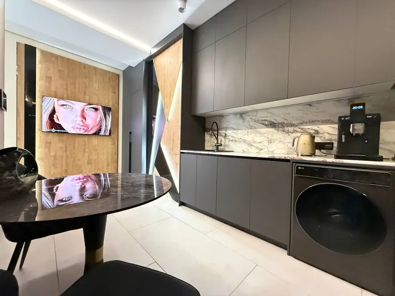 Tiara Residence JKda 2 xonali kvartira sotiladi 10