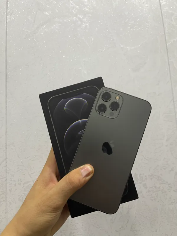 Iphone 12 pro max 3