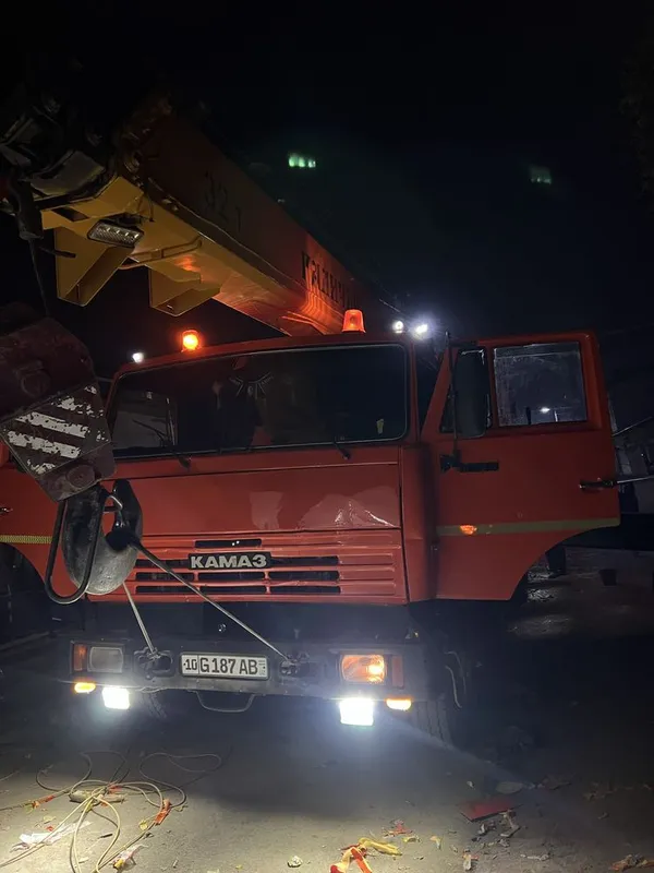 Avtokran xizmati 32tn 31metr Narxlarni kelwamz — фото 1
