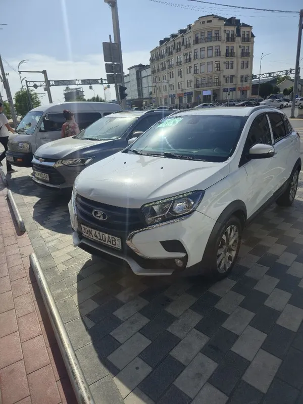 Lada x ray 2022 yili — фото 3