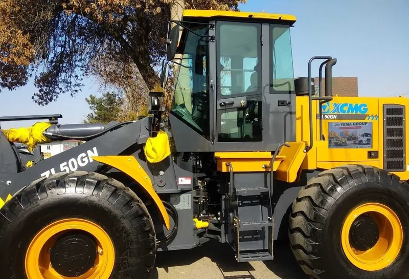 XCMG ZL50GN погрузчик 3,2 куб джойстик двойной масленый фильтр — фото 6 XCMG ZL50GN погрузчик 3,2 куб джойстик двойной масленый фильтр — фото 6