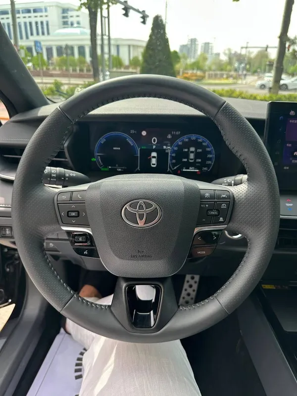 Toyota Camry 80 Hybrid 2026-yil 6 Toyota Camry 80 Hybrid 2026-yil 6