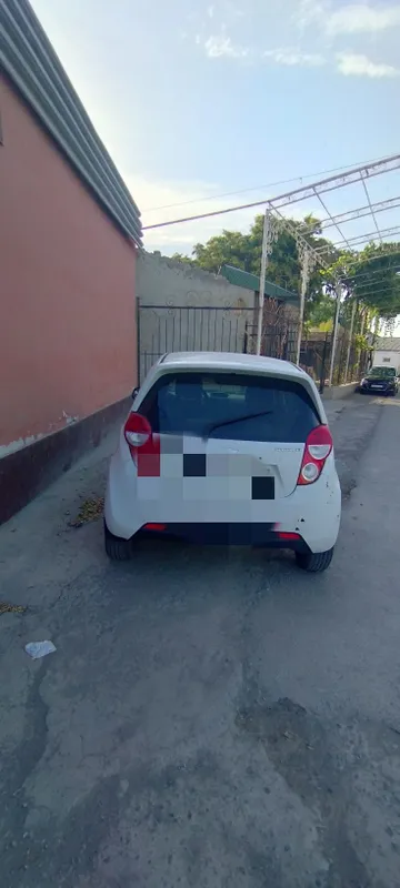 Chevrolet Spark 2 позитция — фото 1