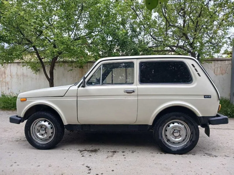 Нива 4×4 сотилади 1 Нива 4×4 сотилади 1