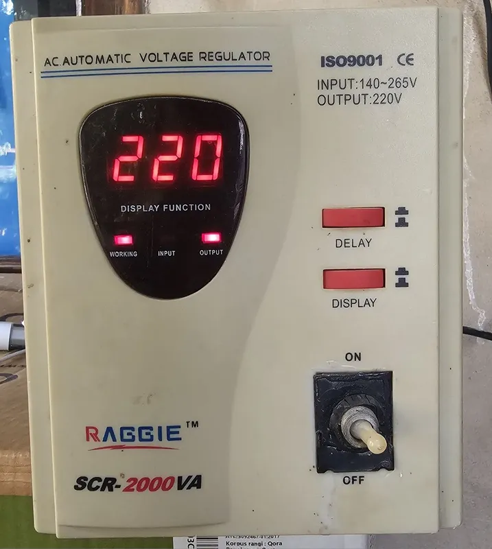 Стабилизатор SRC-2000va 1 Стабилизатор SRC-2000va 1