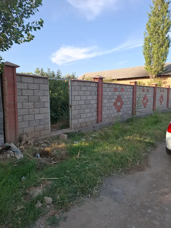 Продаётся двор-сад 1 Продаётся двор-сад 1