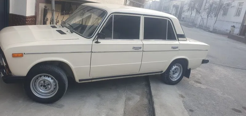 Сотилади ваз 2106