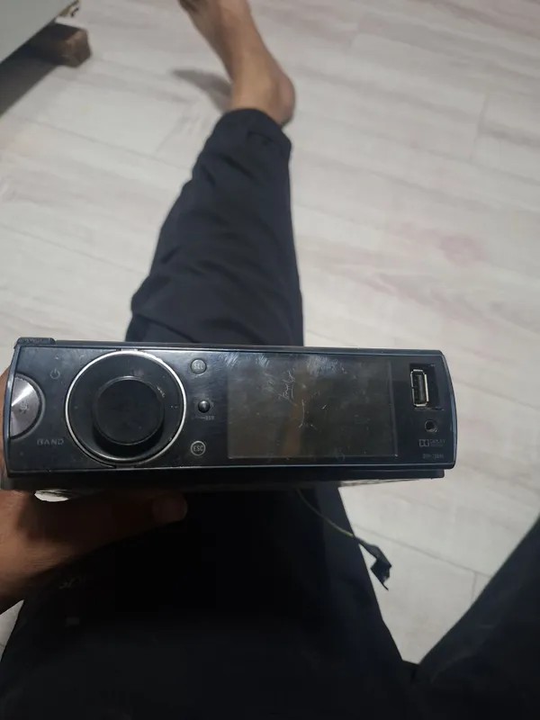 Pioneer DVH-750av 1 Pioneer DVH-750av 1