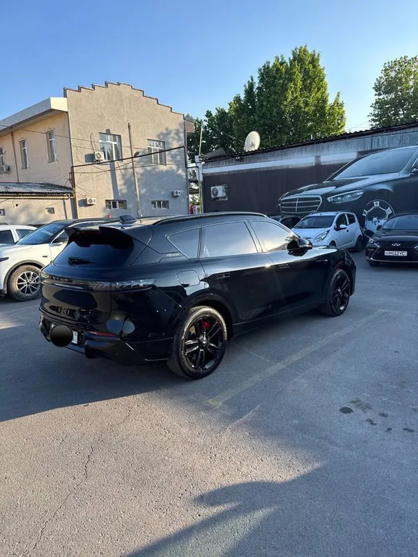 Voyah 3 poditsiya full — фото 1