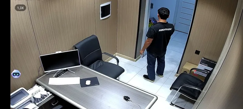 Ремонт домофонов и камеры видеонаблюдения хиквижн