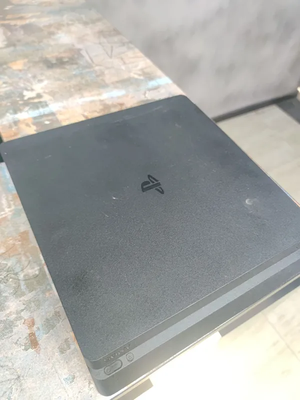 PS4 2 PS4 2