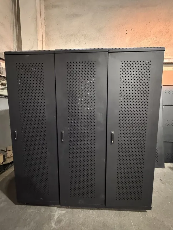 Сервернвй шкаф 42U 600х600х2020