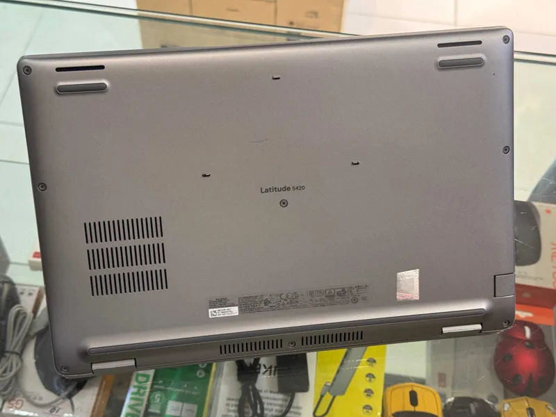 DELL Latitude 5420 Core i7-1185G7ram 16 ssd 256 — фото 5