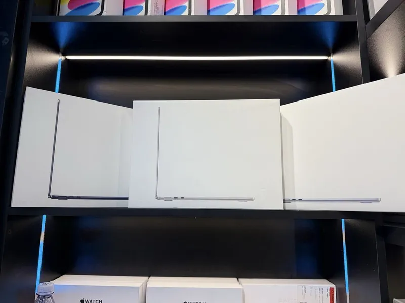 Macbook Air M5 16/52