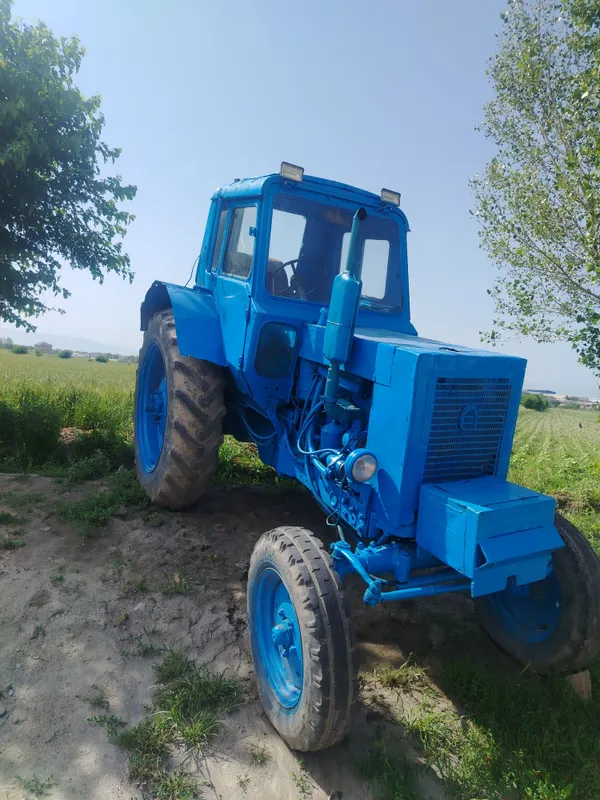 Belarus Traktor, holati zo'r mator karobka javob.