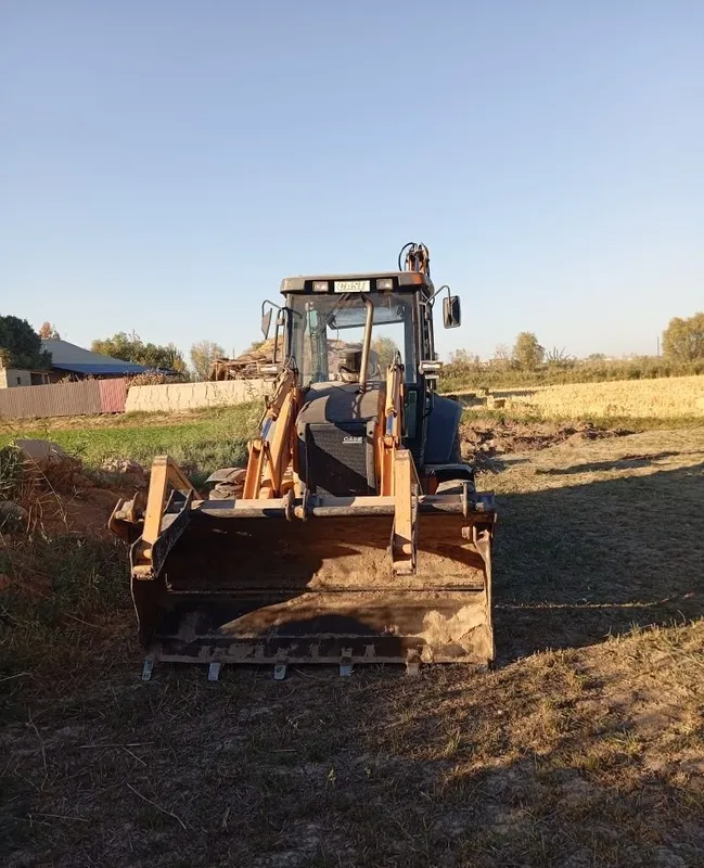 Ijaraga Arendaga ekskavator Pogruzchik xizmatlari bor 2 Ijaraga Arendaga ekskavator Pogruzchik xizmatlari bor 2
