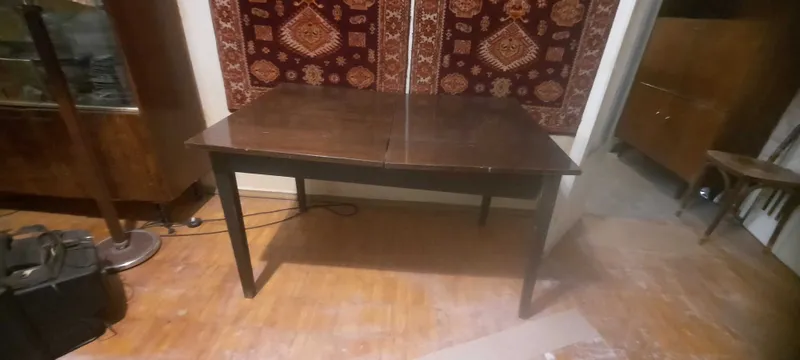 Стол лакированный б/у 1