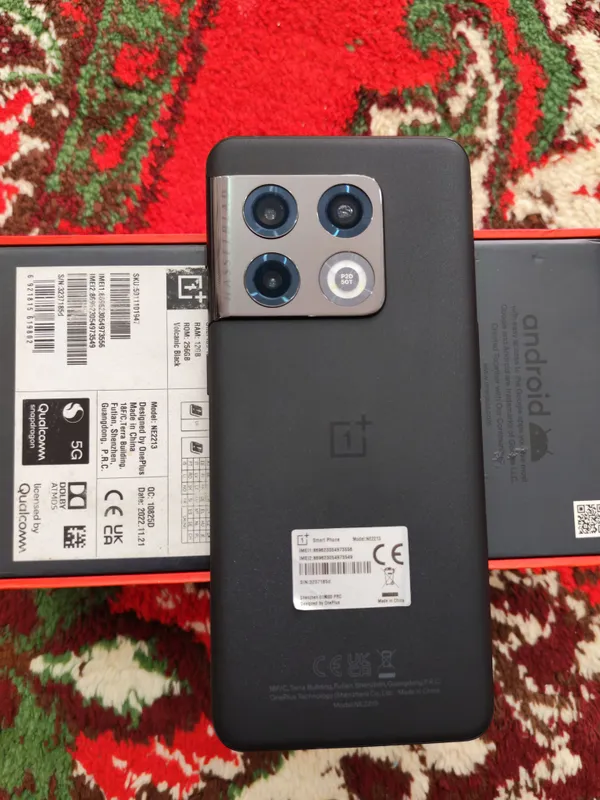 OnePlus 10 Pro 5G 12/256 10