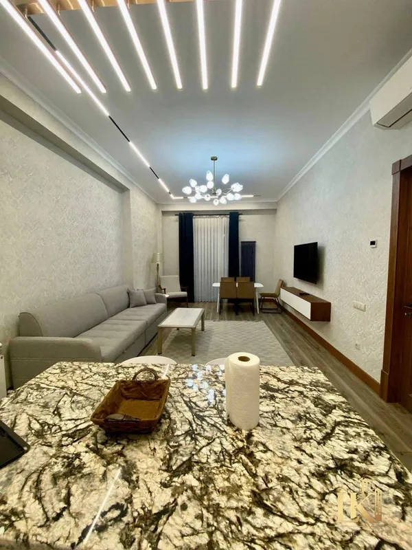 Элитная квартира в ЖК Mirabad Avenue с евроремонтом и мебелью — фото 1