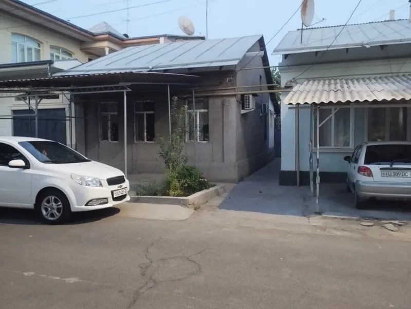 Продается 2 дома на Яккасарайском районе ( брадский могилы ) — фото 1