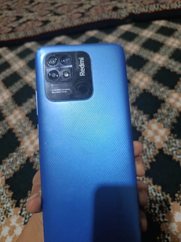 Продаётся Redmi 10C, цена 400 000 сум, хорошее состояние 3