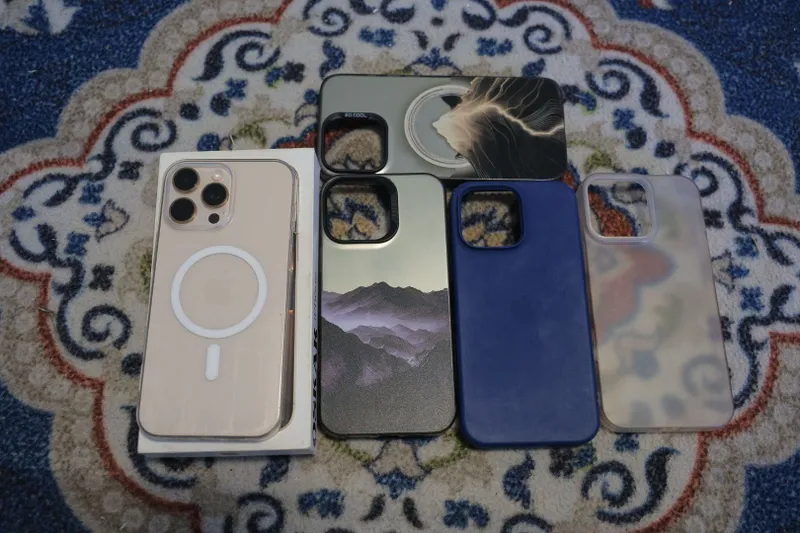 Iphone 16 pro max sotiladi 3