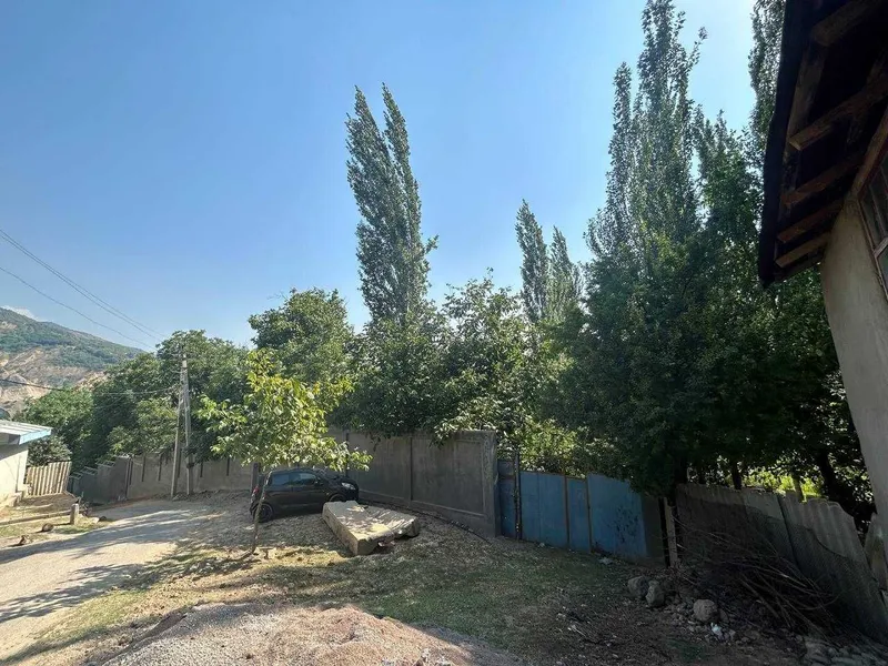 Sijjak, Chorvoq yaqinida yer uchastkasi sotiladi / Земля у Чарвака — фото 1