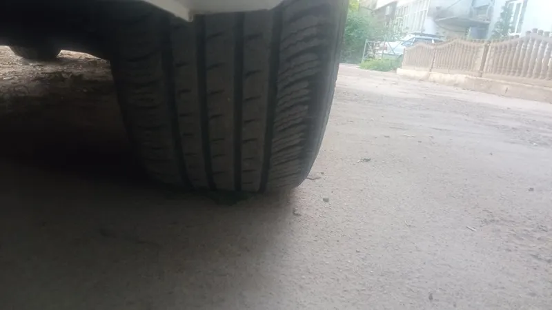 Продаётся шина на кобальт в хорошем состоянии кумхо солус 205/65/R 15 — фото 4