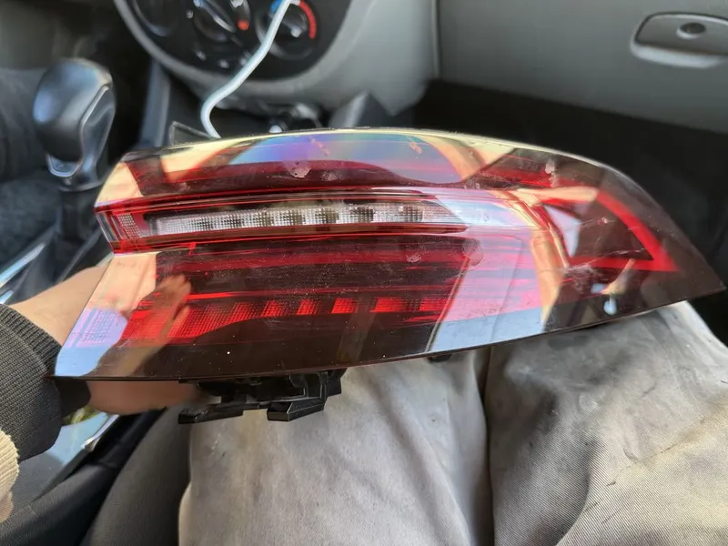 BYD Song pro orqa fara