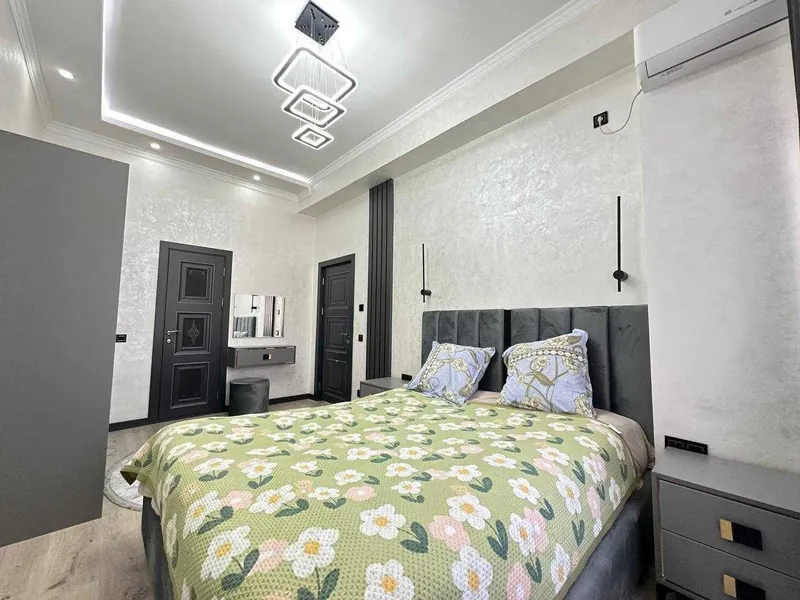 Сдаю светлую 2х ком кв-ру 7/8 на Жк Gardens Residence Ташкент сити А1