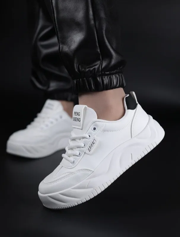 Кроссы 39-40 размер. 2