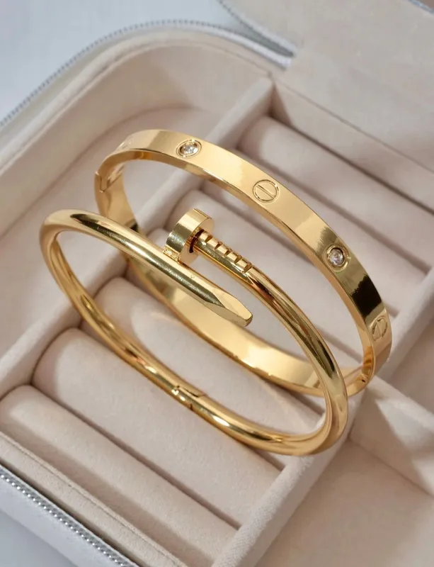 Комплект браслетов (cartier) 2 Комплект браслетов (cartier) 2