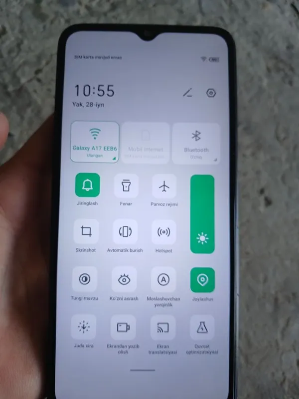 Infinix Hot 30 i telfoni Infinix Hot 30 i telfoni