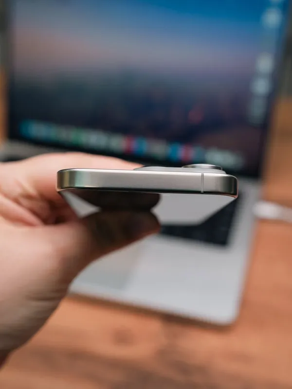 iPhone 16 Pro 128gb Natural Titanium 92% — фото 4