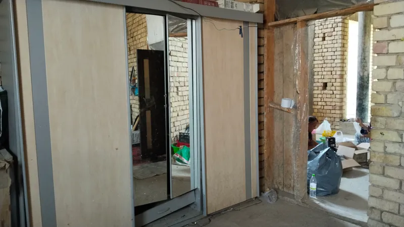 Мебель продаётся, срочно, цена договорная 1 Мебель продаётся, срочно, цена договорная 1