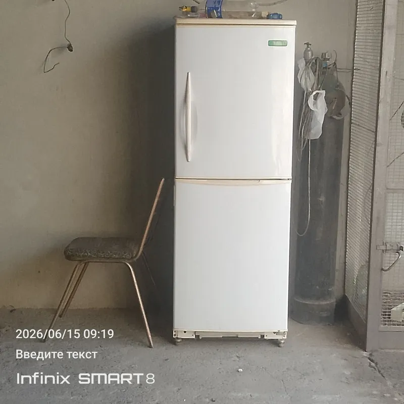 Продам холодильник