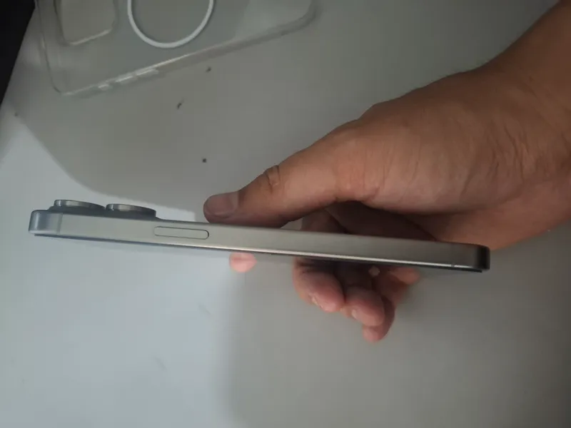 I phon 15 pro max 3 I phon 15 pro max 3
